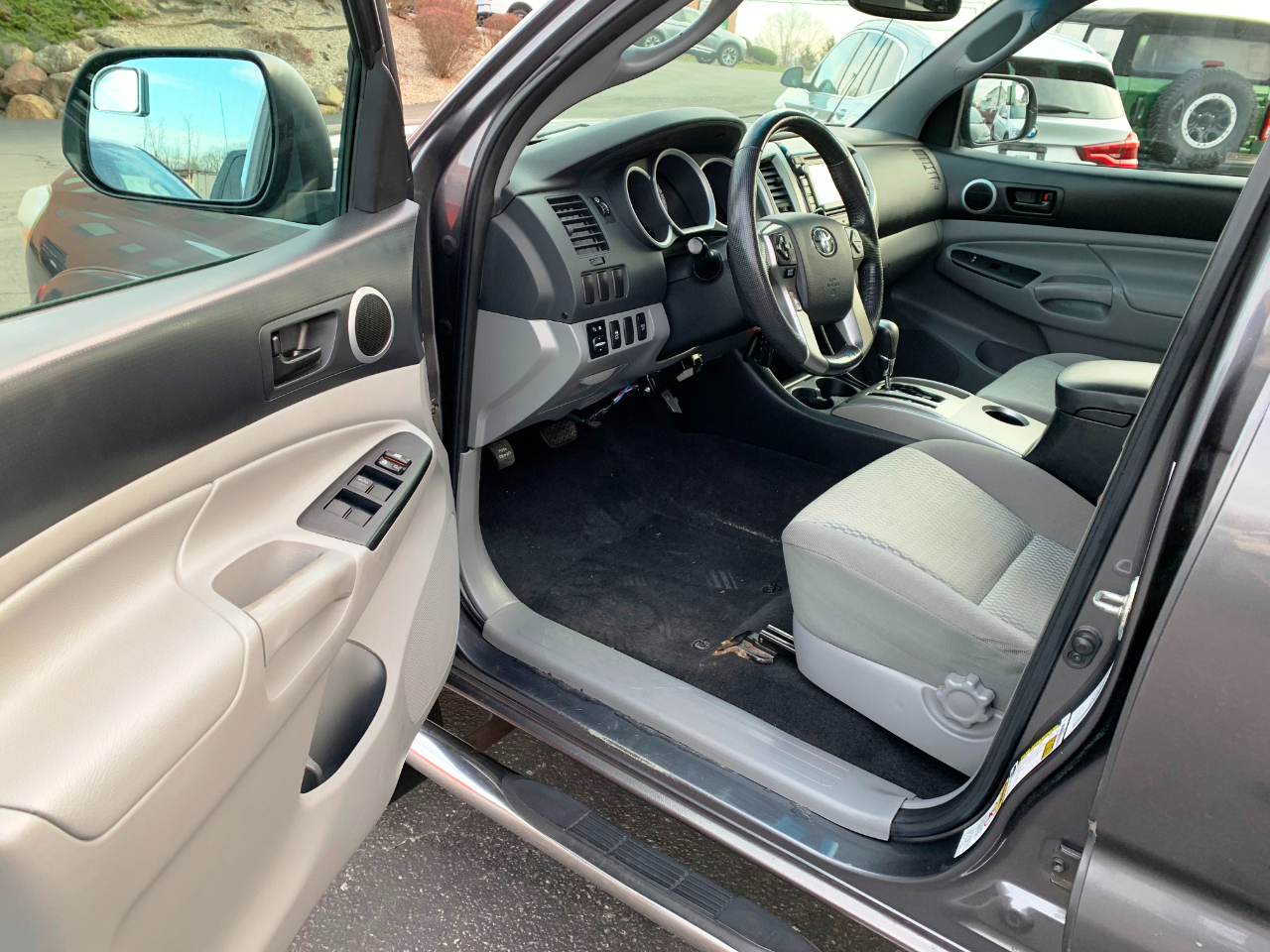 Toyota Tacoma Double Cab Long Bed V6 5AT 4WD 2014