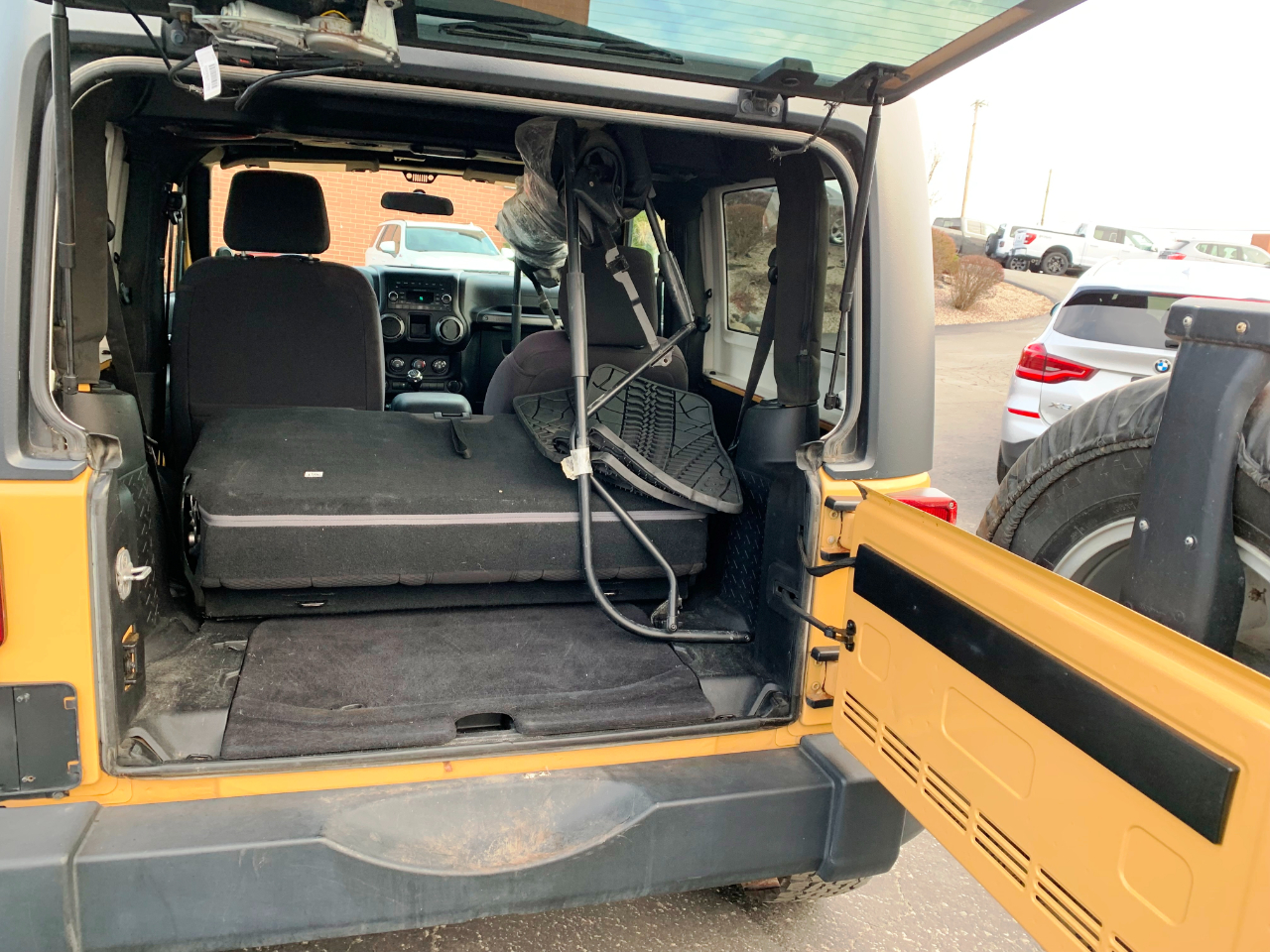 Jeep Wrangler Sport 4WD 2013