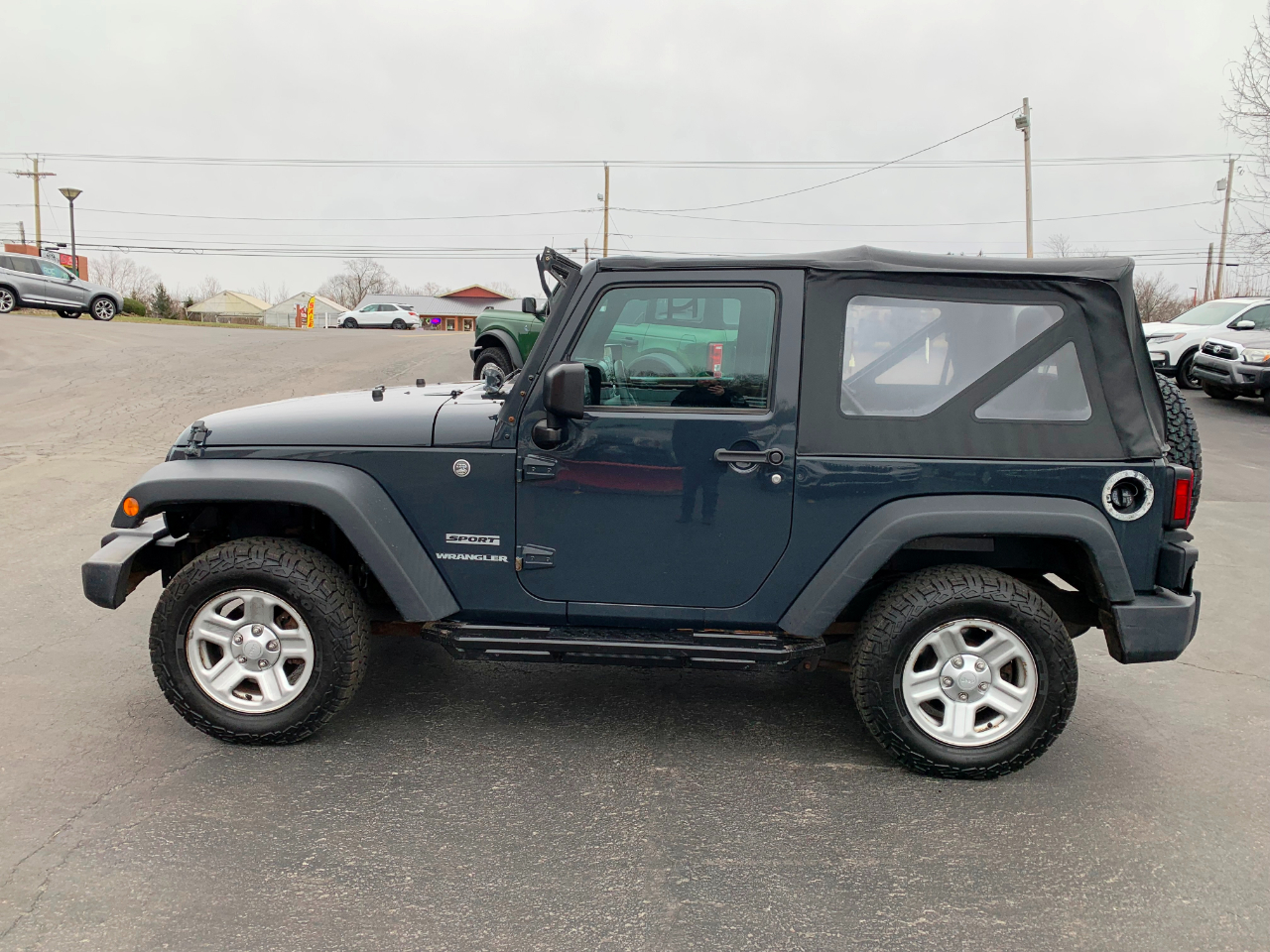 Jeep Wrangler Sport 4WD 2017