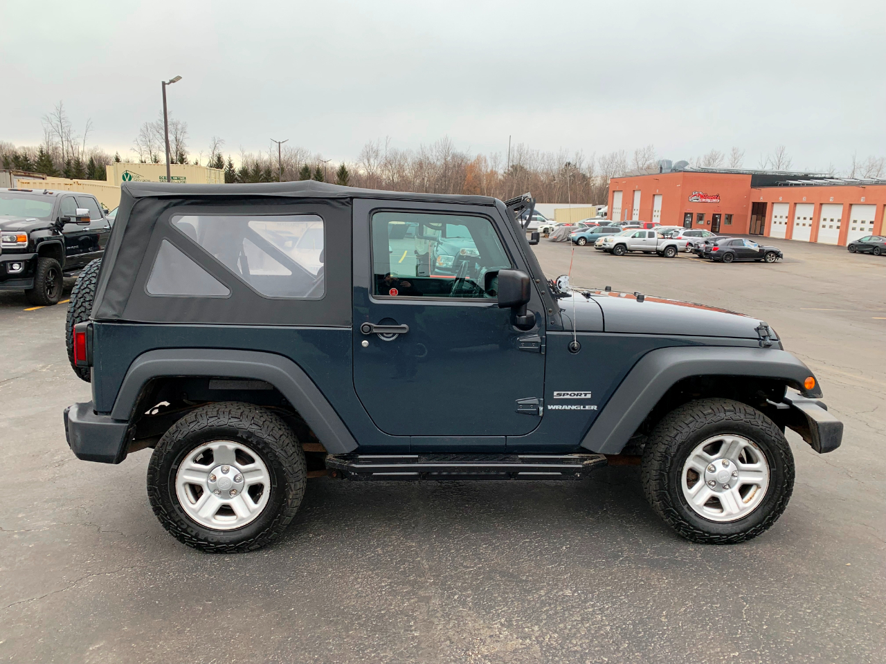 Jeep Wrangler Sport 4WD 2017