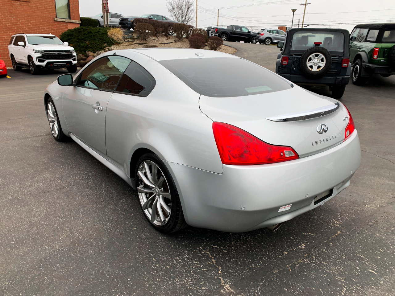 Infiniti G37S  2010