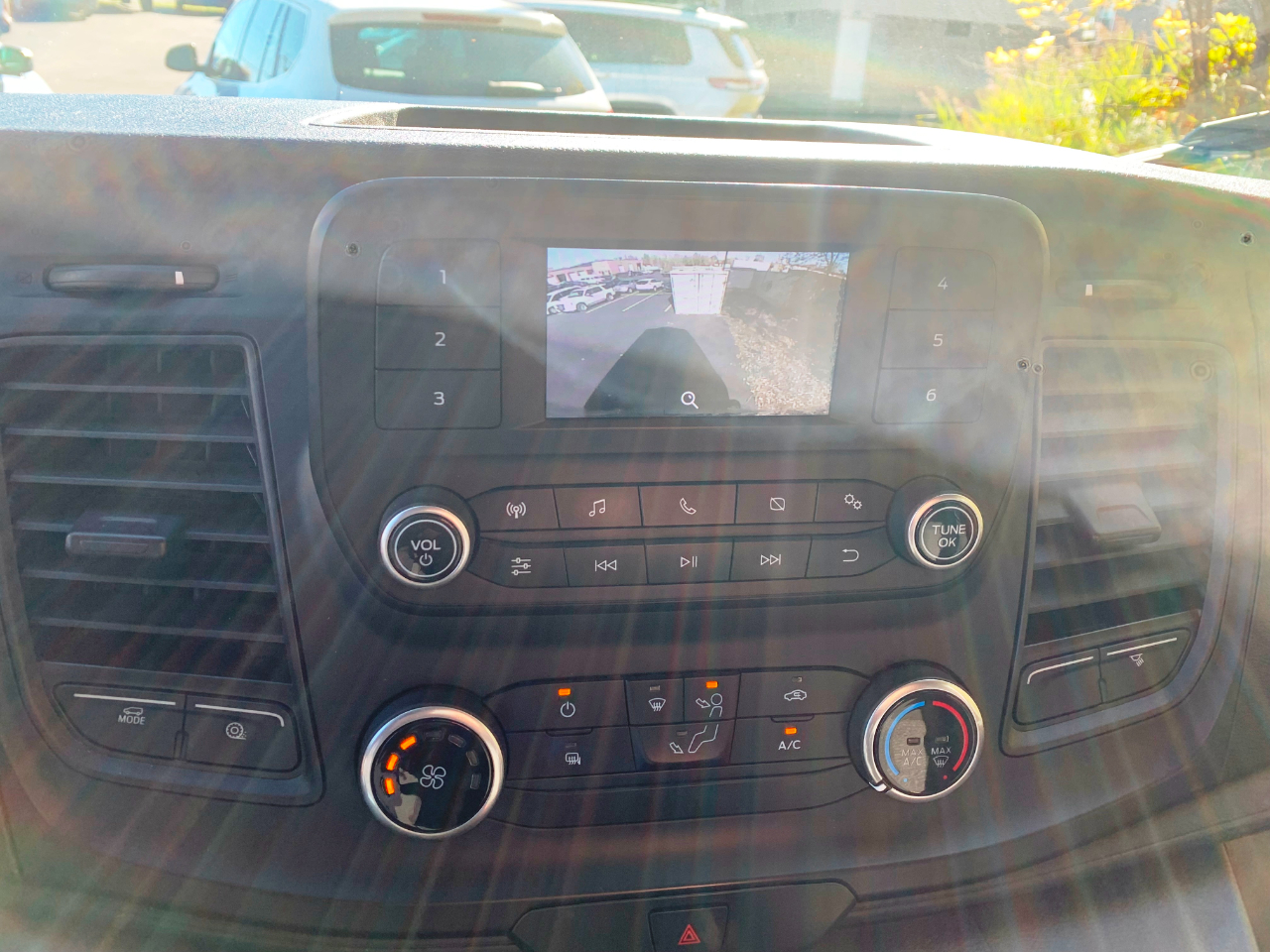 Ford Transit 250 Van High Roof w/Sliding Pass. 148-in. WB EL 2021