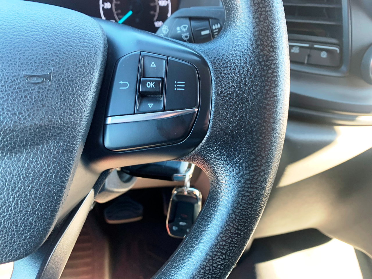 Ford Transit 250 Van High Roof w/Sliding Pass. 148-in. WB EL 2021