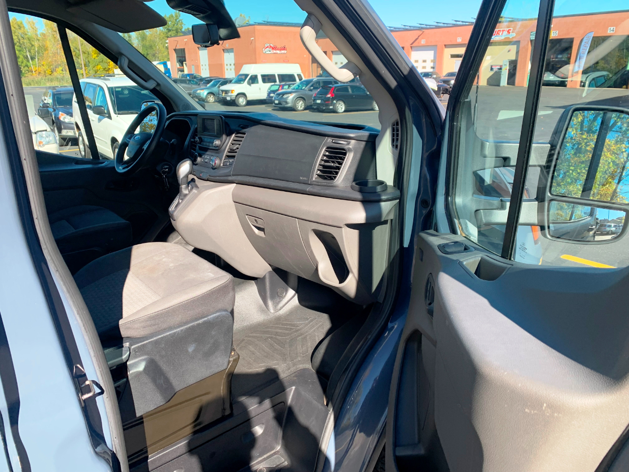 Ford Transit 250 Van High Roof w/Sliding Pass. 148-in. WB EL 2021