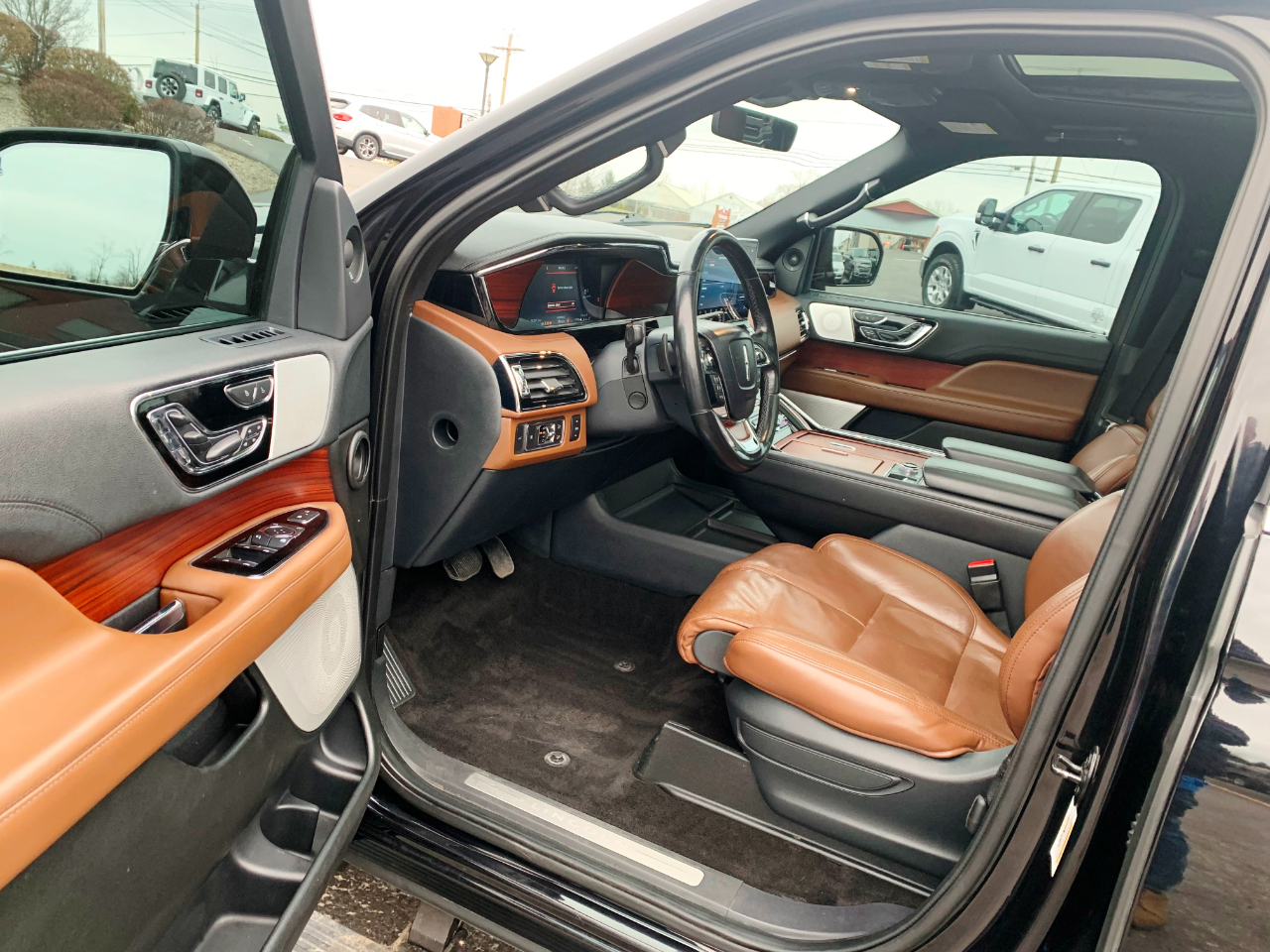 Lincoln Navigator L Reserve 4WD 2022