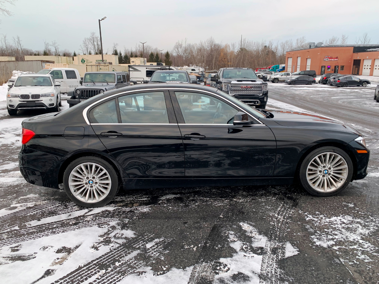 BMW 3-Series 320i xDrive 2015