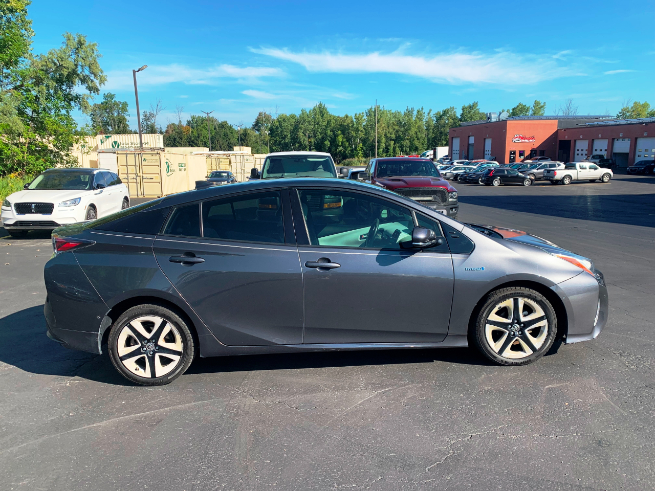 Toyota Prius Three Touring (Natl) 2018