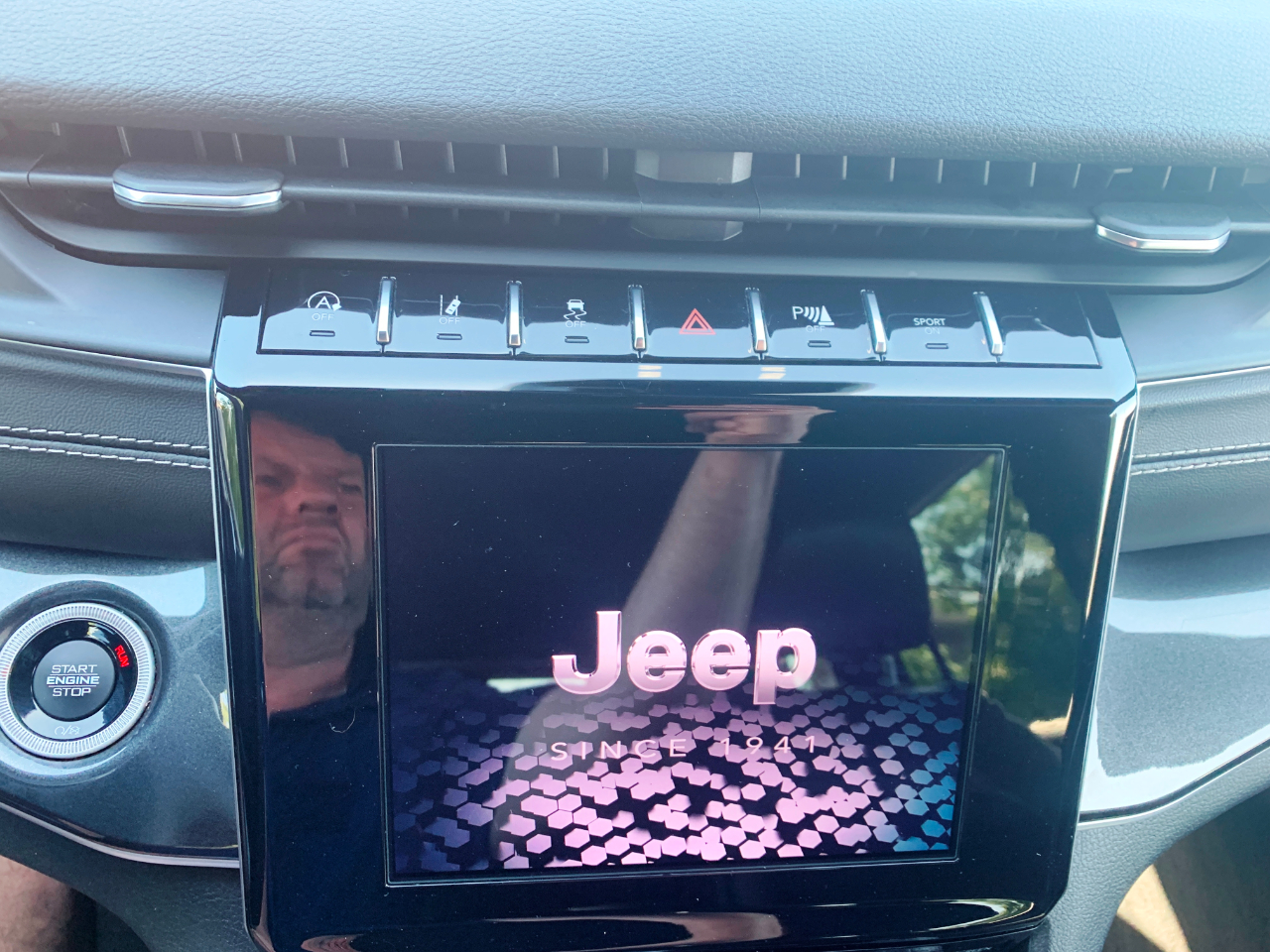 Jeep Grand Cherokee L Altitude 4D SUV 4WD 2022