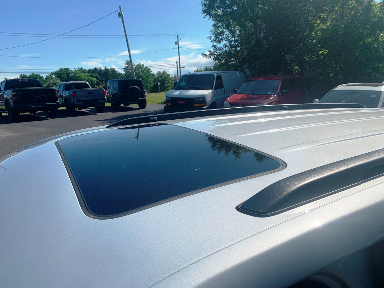 Jeep Grand Cherokee L Altitude 4D SUV 4WD 2022