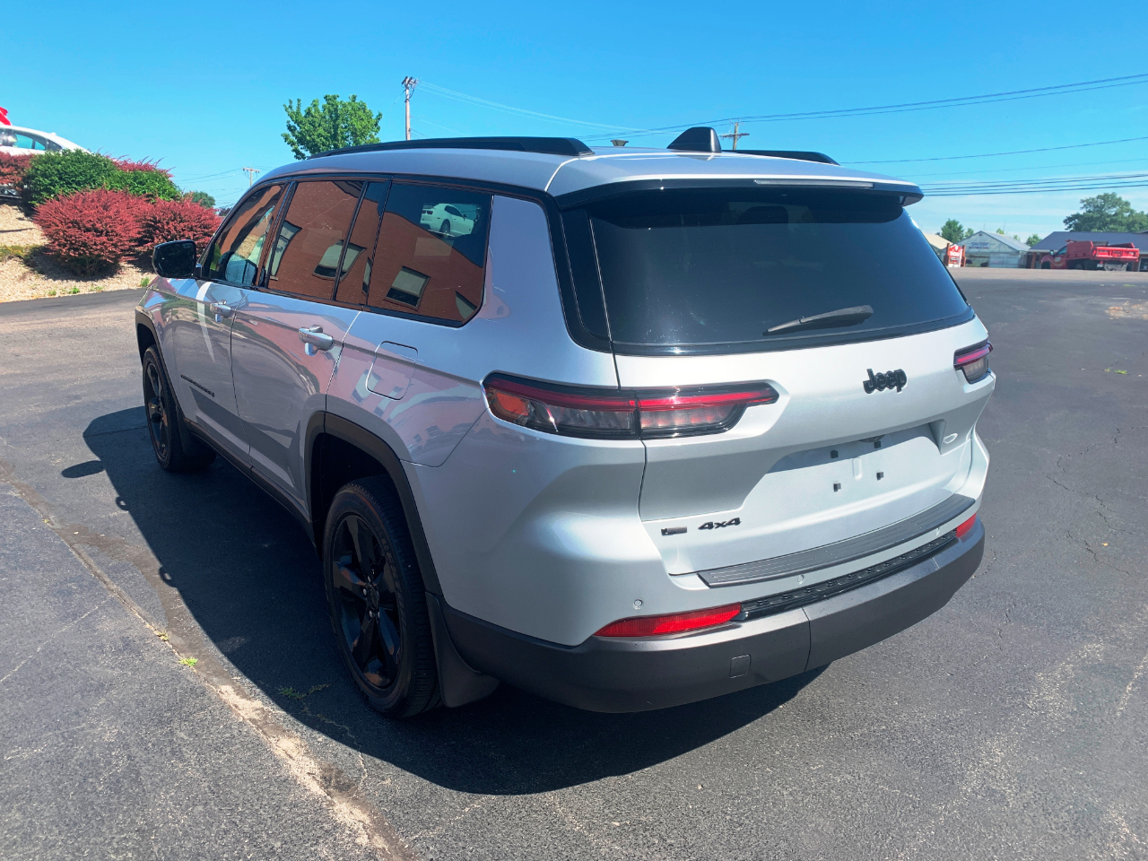 Jeep Grand Cherokee L Altitude 4D SUV 4WD 2022