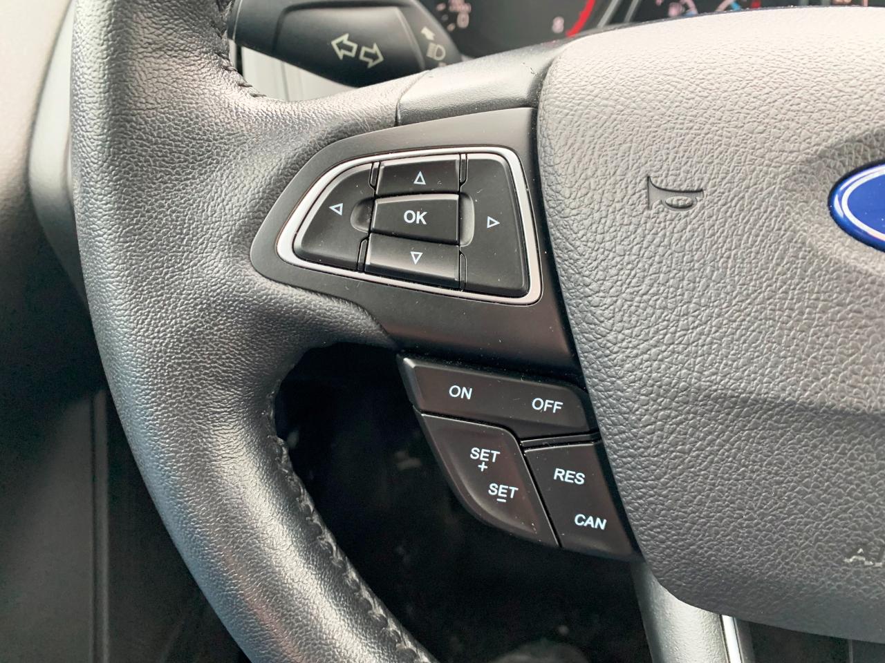 Ford Focus SEL Hatch 2018