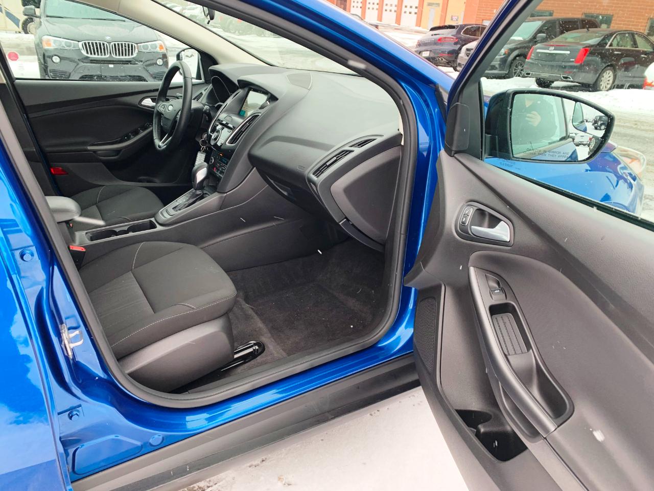 Ford Focus SEL Hatch 2018