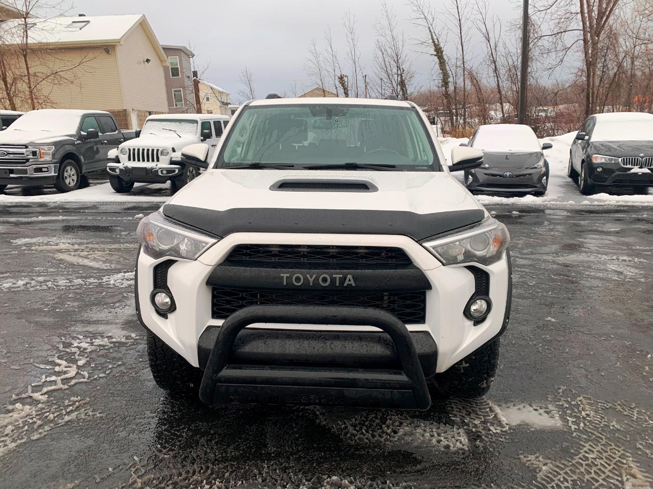 Toyota 4Runner TRD Pro 4D SUV 4WD V6 2016