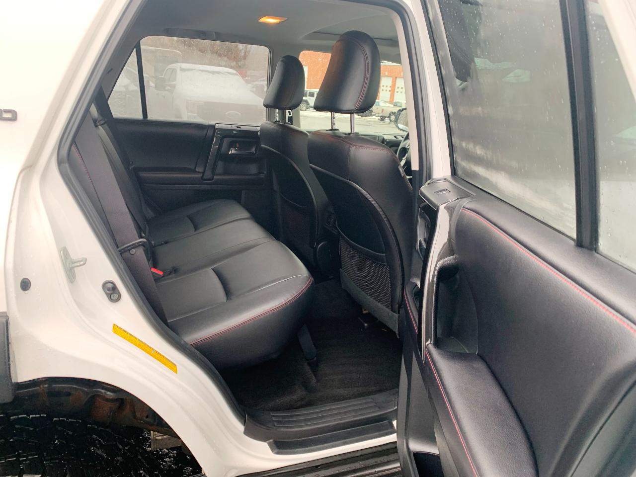 Toyota 4Runner TRD Pro 4D SUV 4WD V6 2016