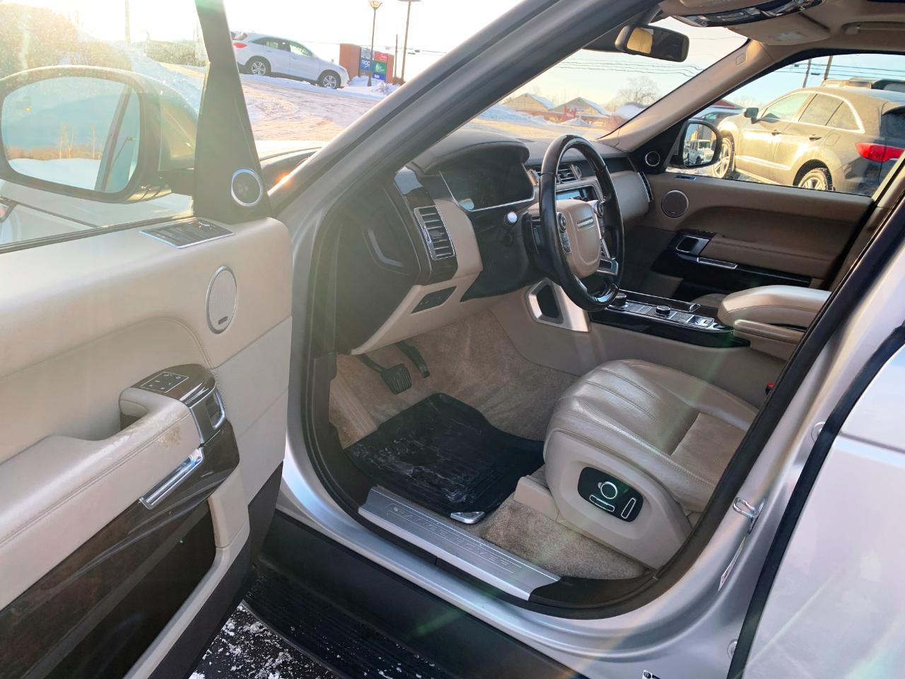 Land Rover Range Rover HSE 2016