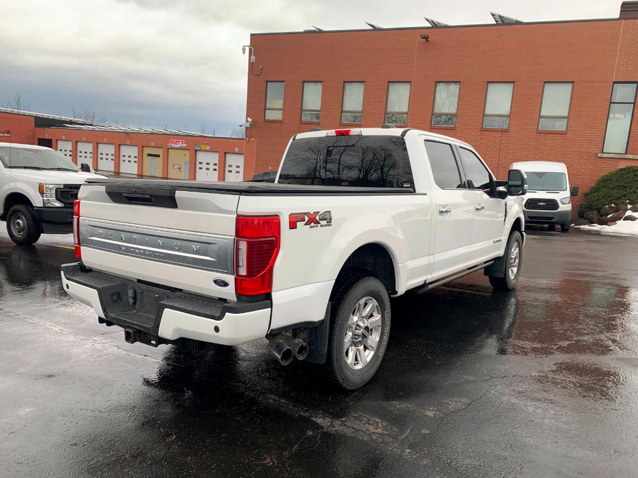 Ford F-250 SD Platinum Crew Cab 4WD 2020