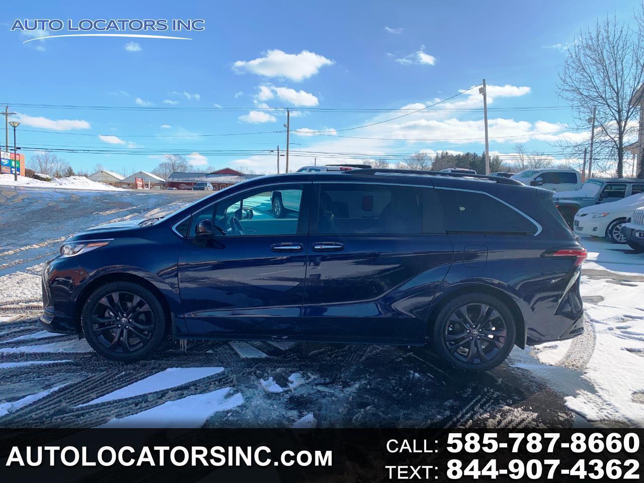 2022 Toyota Sienna XSE 7-Passenger