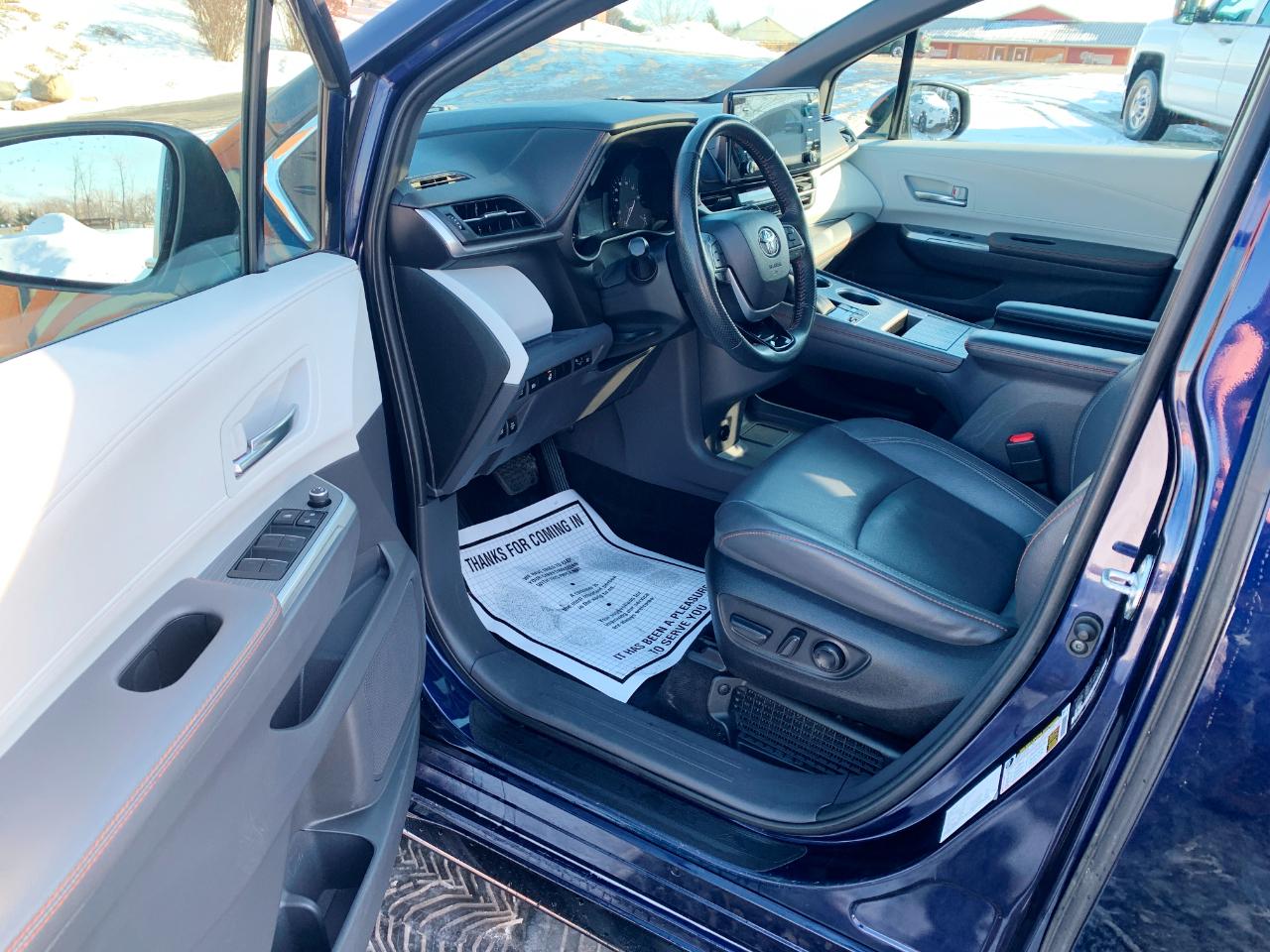 Toyota Sienna XSE 7-Passenger 2022