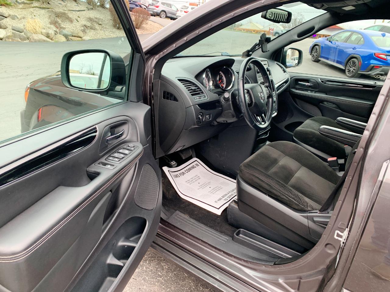 Dodge Grand Caravan SE 2015