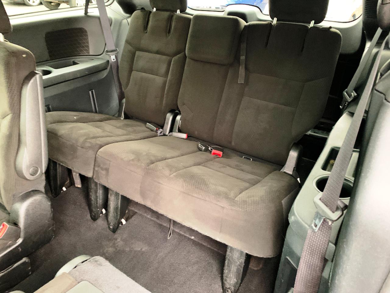 Dodge Grand Caravan SE 2015