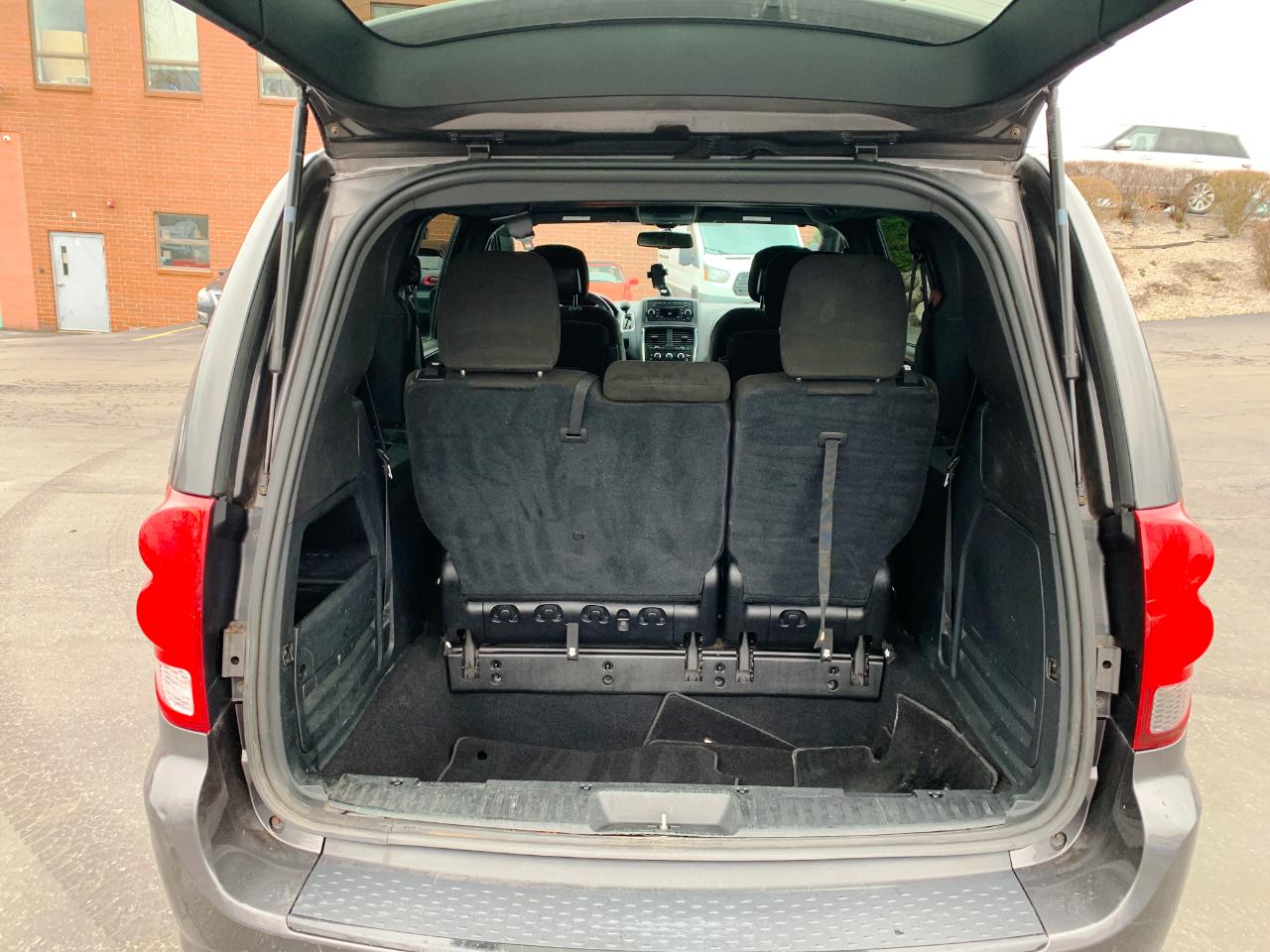 Dodge Grand Caravan SE 2015