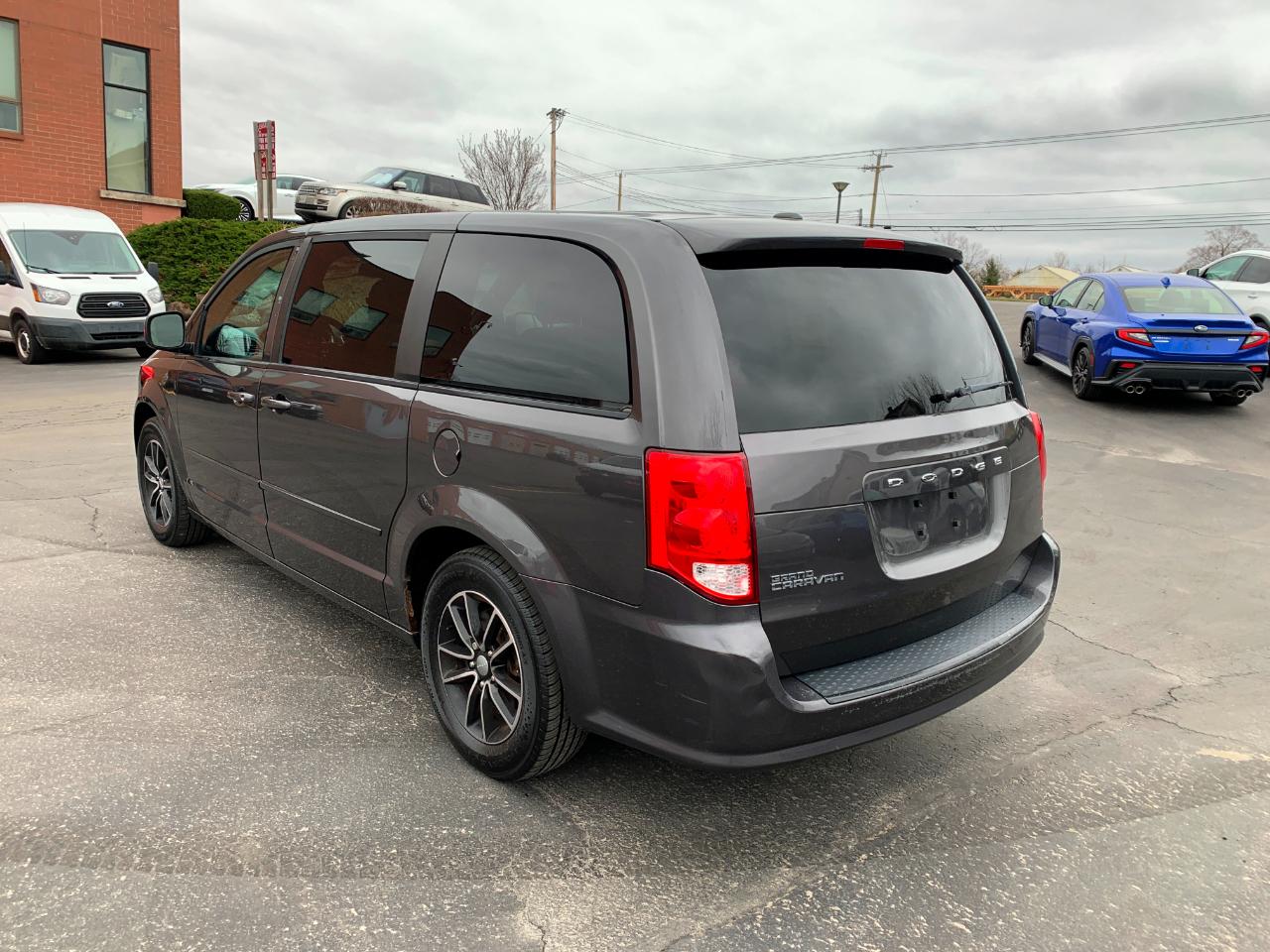 Dodge Grand Caravan SE 2015