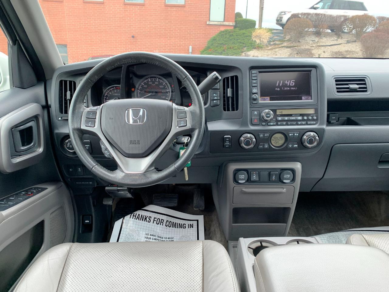 Honda Ridgeline RTL w/ Leather and Navigation 2013