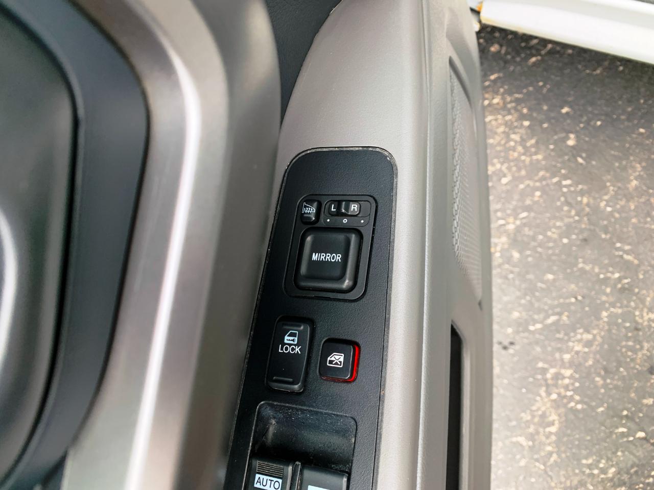 Honda Ridgeline RTL w/ Leather and Navigation 2013