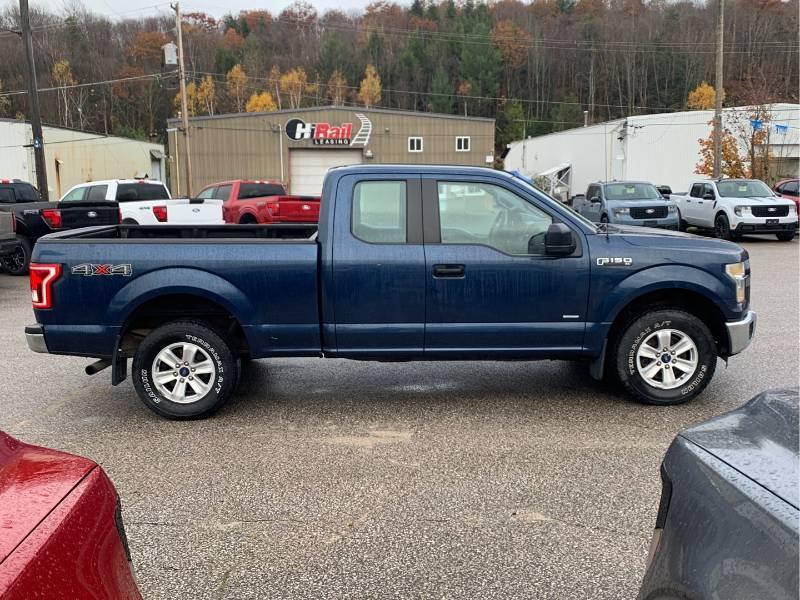 Ford F-150 XL SuperCab 6.5-ft. Bed 4WD 2015