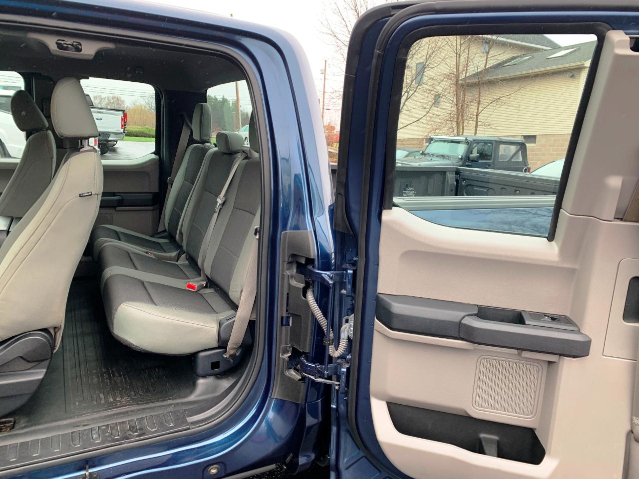 Ford F-150 XL SuperCab 6.5-ft. Bed 4WD 2015