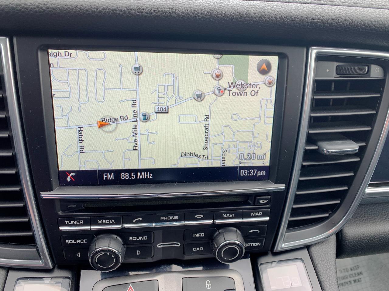 Porsche Panamera 4S 2013