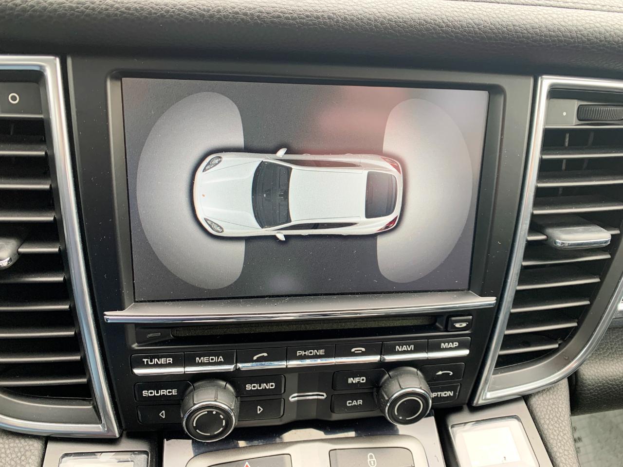 Porsche Panamera 4S 2013