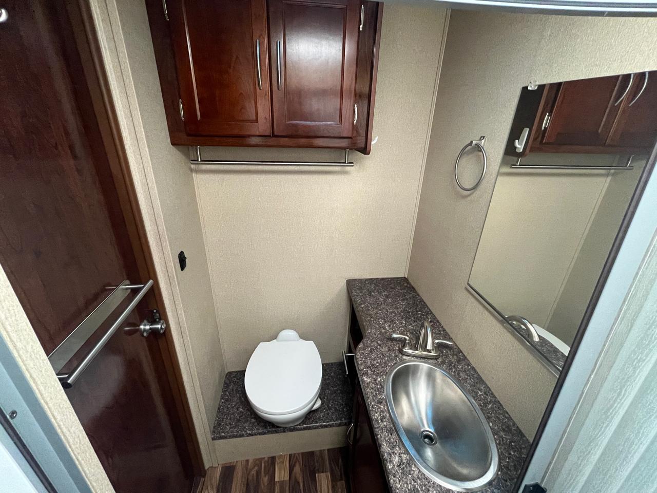 Ford F-Super Duty Motorhome  2018