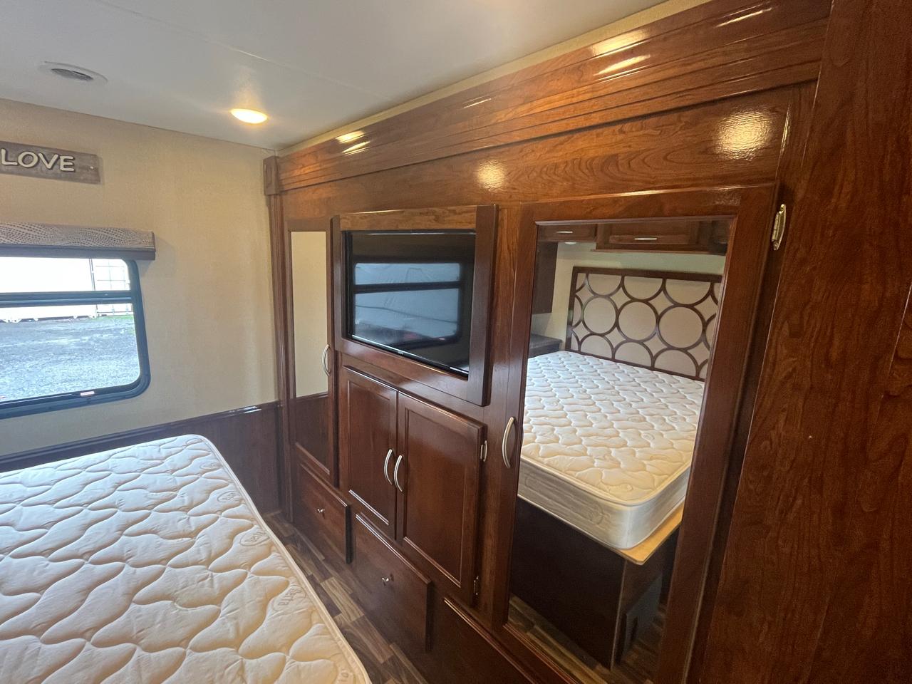 Ford F-Super Duty Motorhome  2018