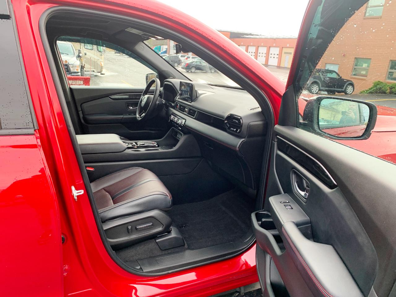 Honda Pilot Black Edition AWD 2023