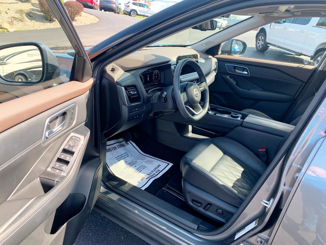 Nissan Rogue Platinum AWD 2023