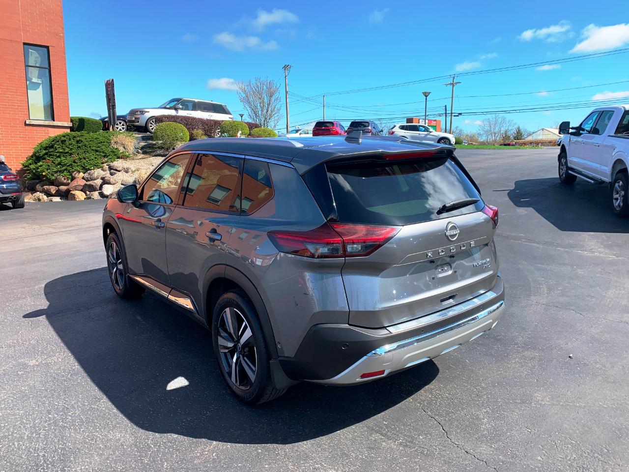 Nissan Rogue Platinum AWD 2023