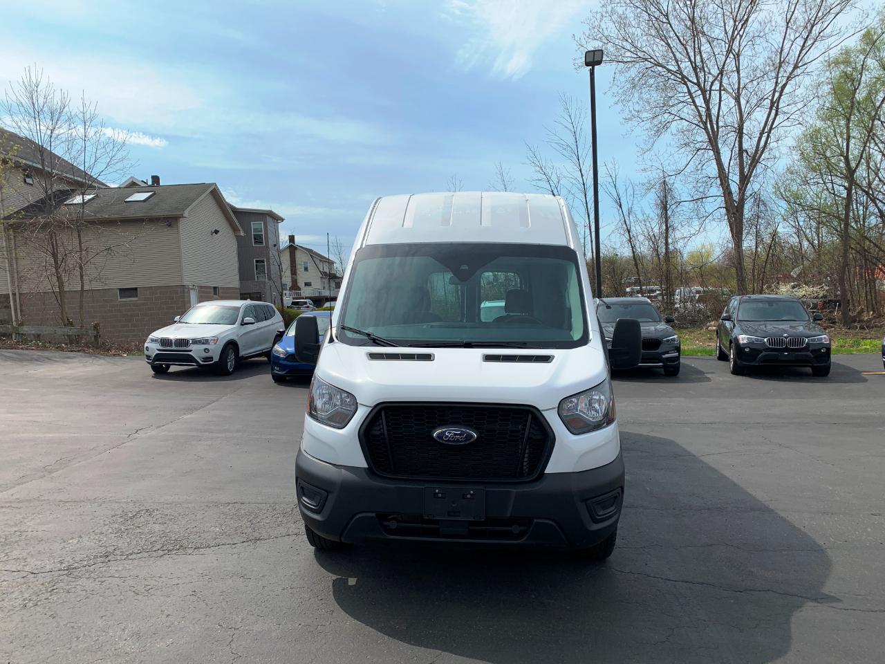 Ford Transit 250 Van High Roof w/Sliding Pass. 148-in. WB EL 2021