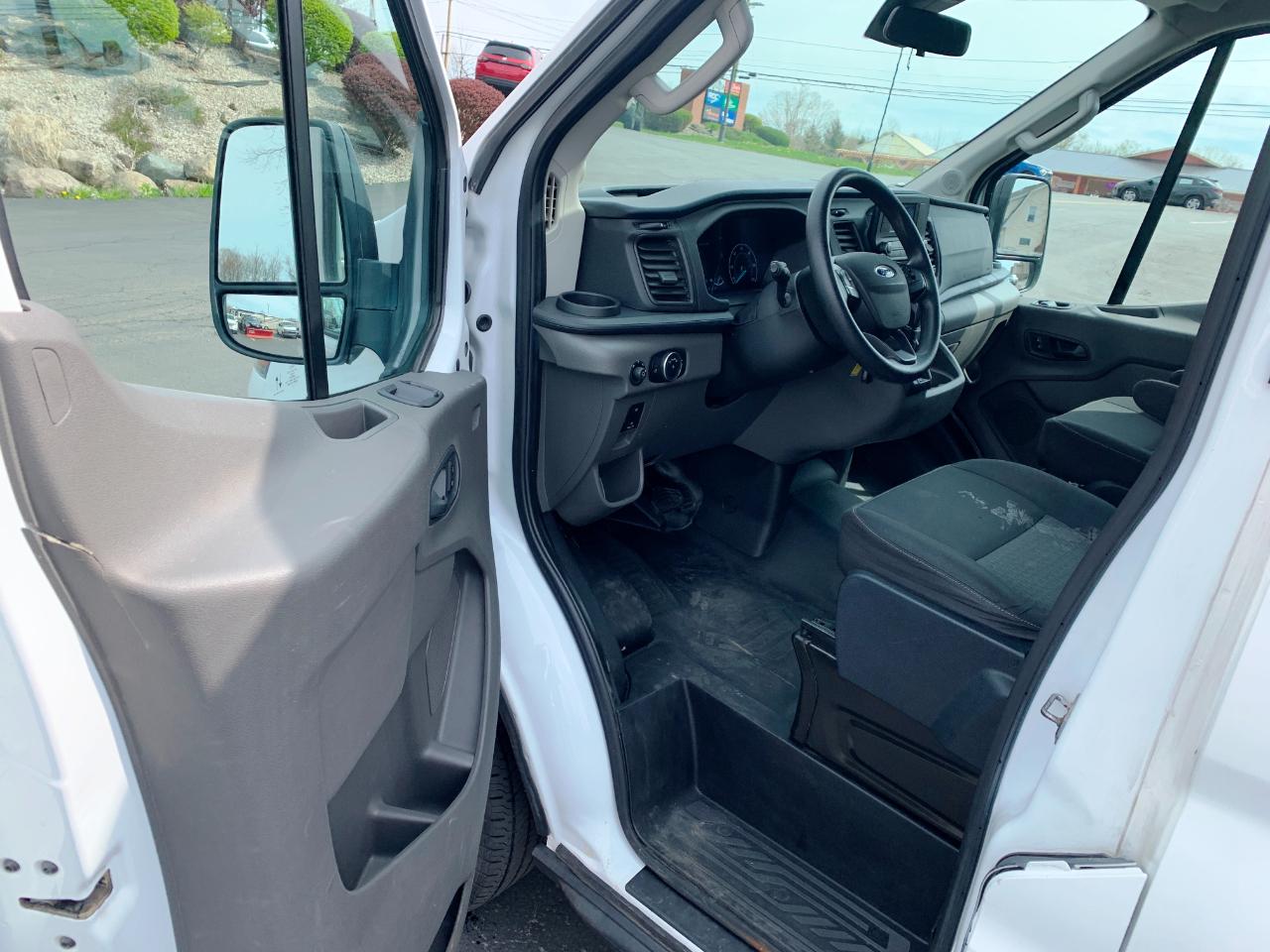 Ford Transit 250 Van High Roof w/Sliding Pass. 148-in. WB EL 2021