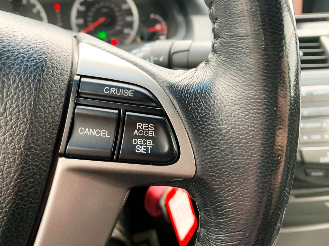 Honda Accord EX-L Sedan AT 2011