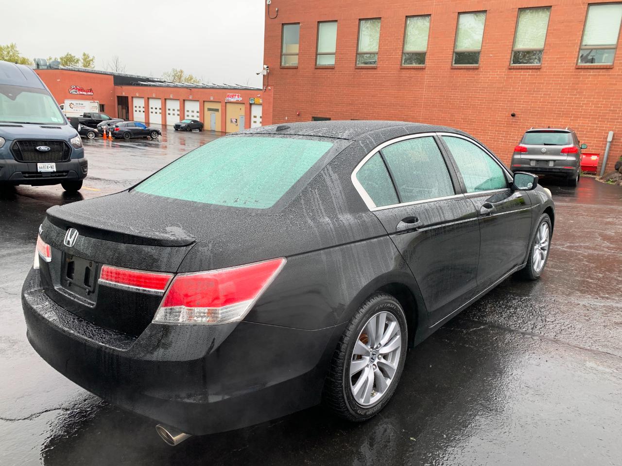 Honda Accord EX-L Sedan AT 2011