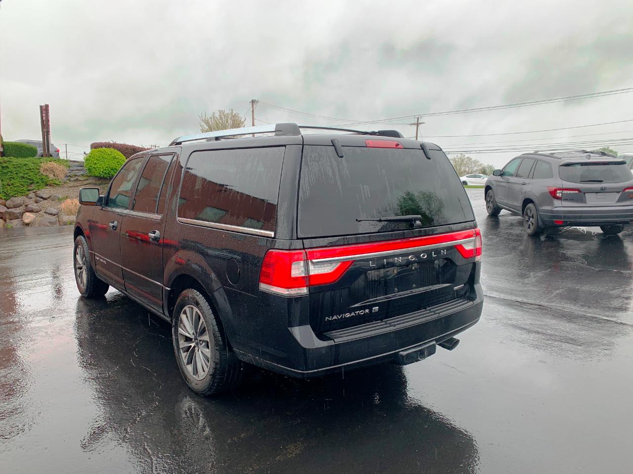 Lincoln Navigator L Select 4WD 2016