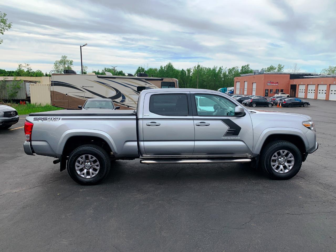 Toyota Tacoma SR5 Double Cab Super Long Bed V6 6AT 4WD 2016