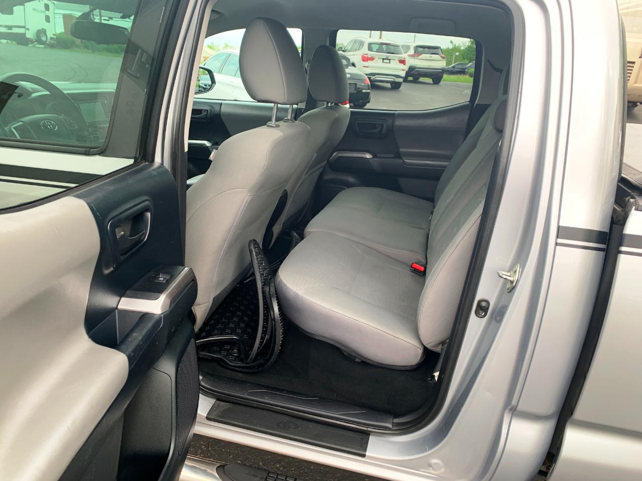 Toyota Tacoma SR5 Double Cab Super Long Bed V6 6AT 4WD 2016