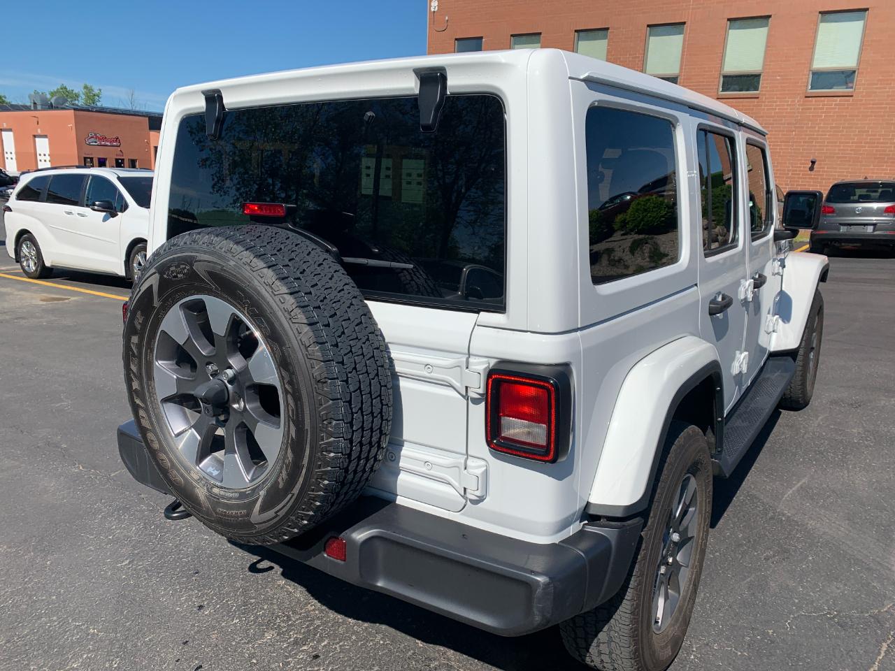Jeep Wrangler Unlimited Sahara 2021