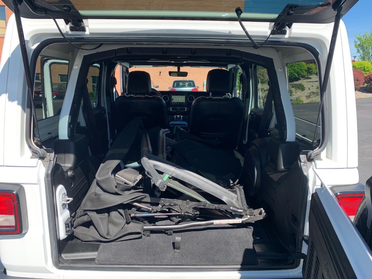 Jeep Wrangler Unlimited Sahara 2021
