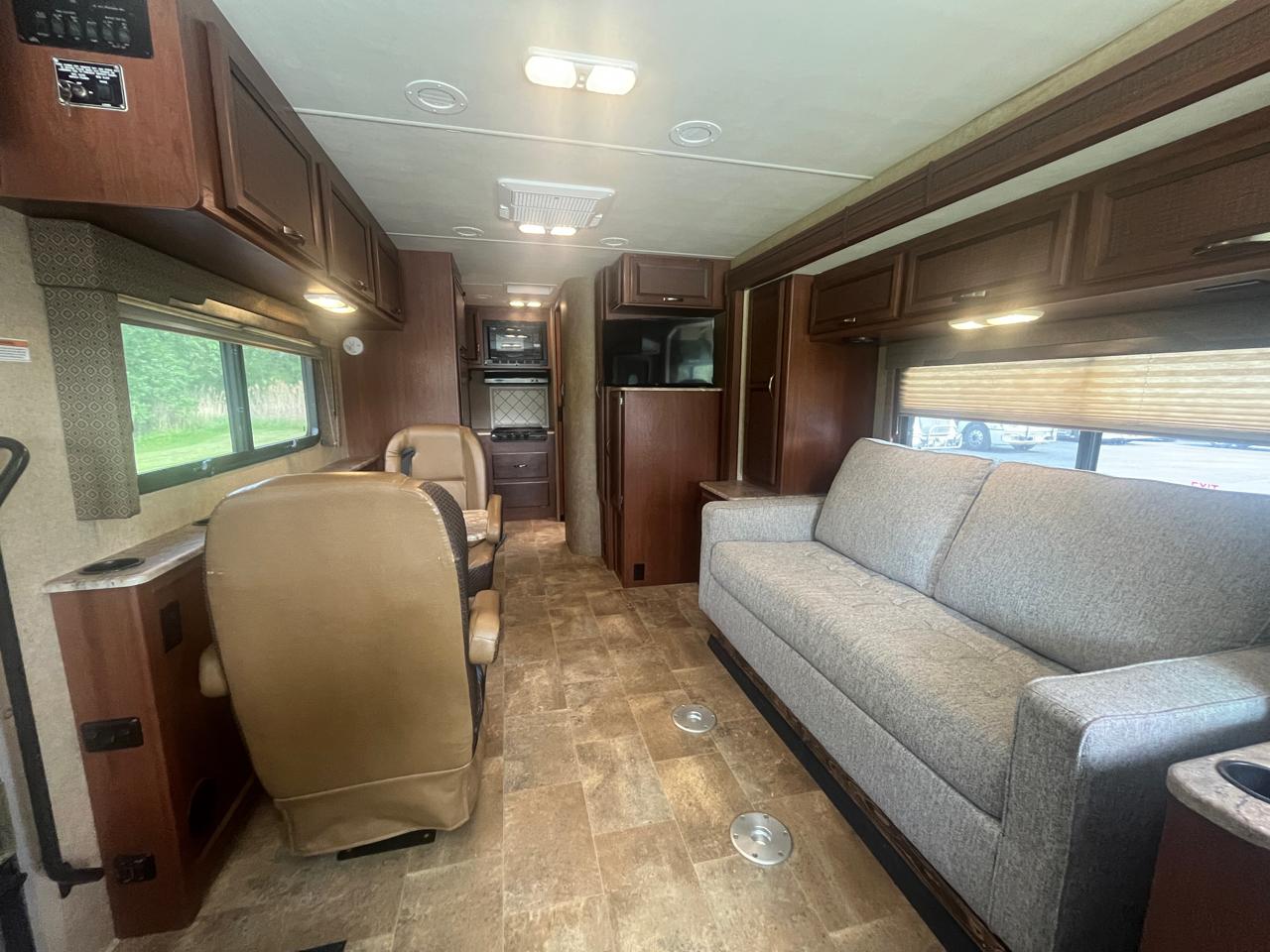 Ford E350  2015