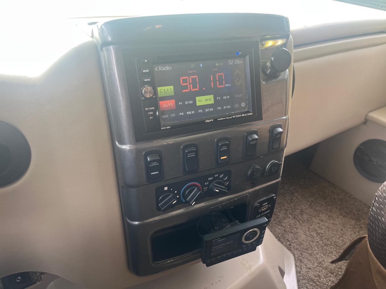 Ford E350  2015