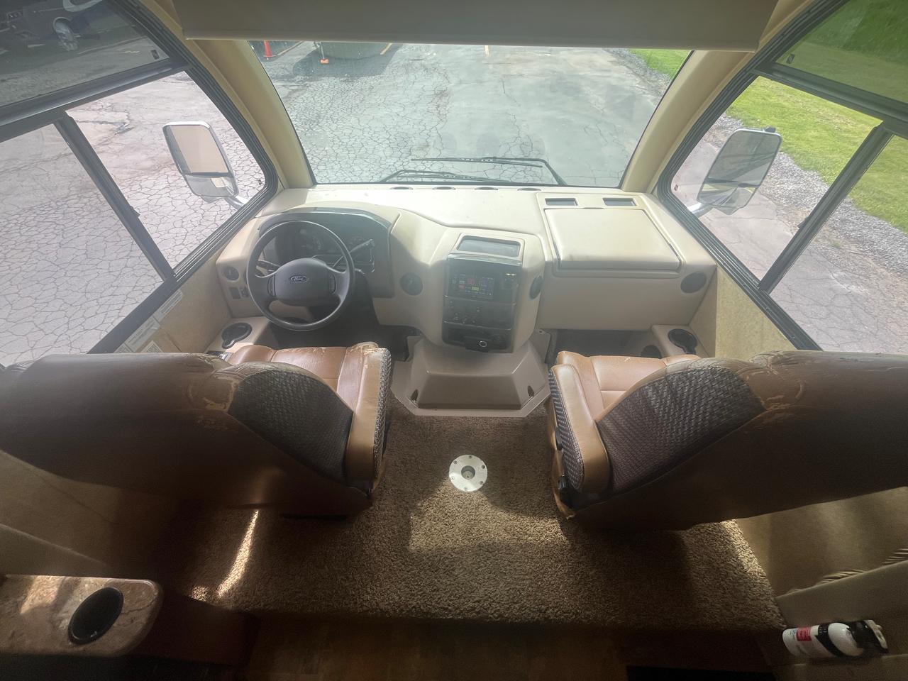Ford E350  2015