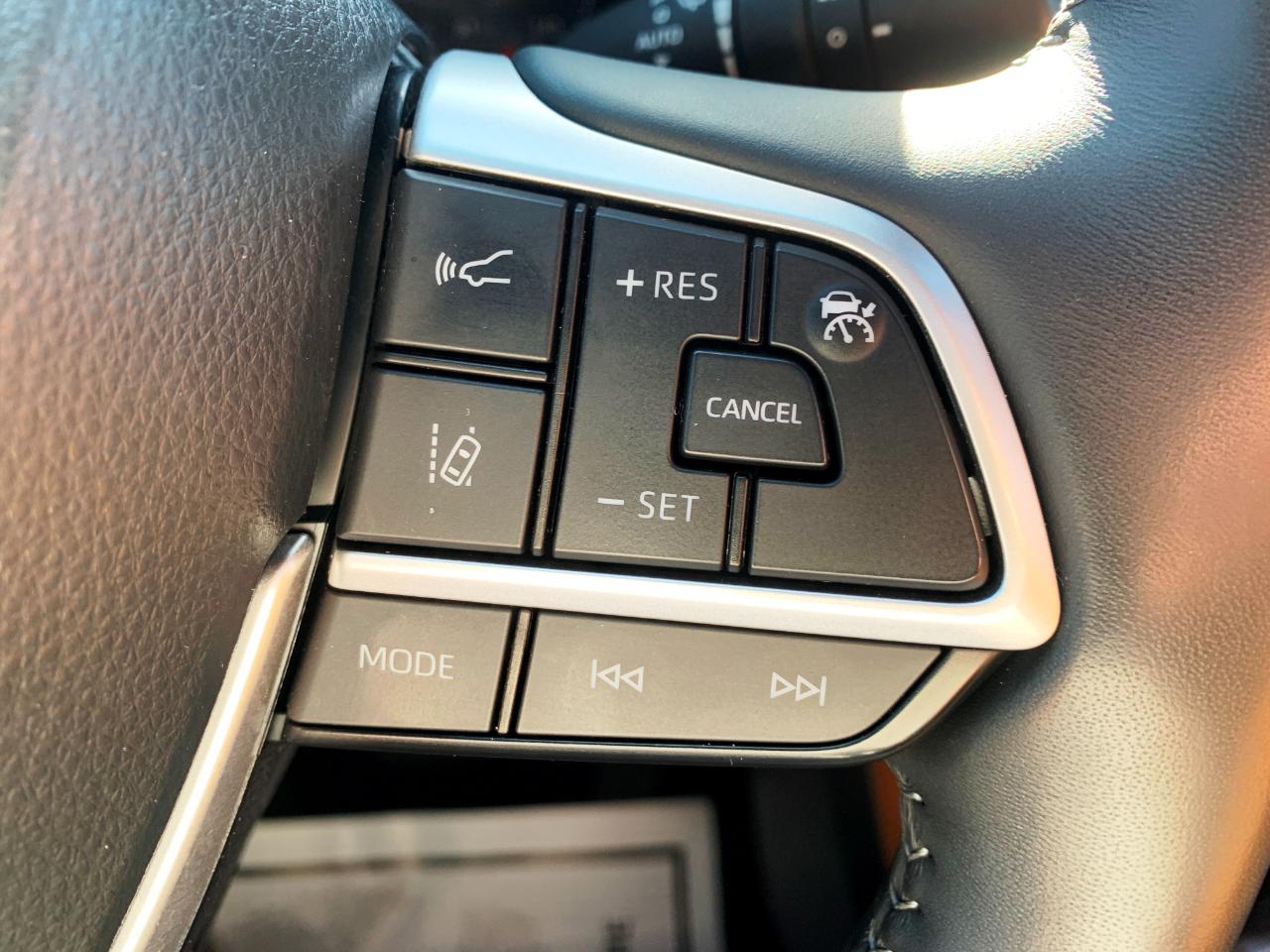 Toyota Highlander Platinum AWD (Natl) *Ltd Avail* 2023